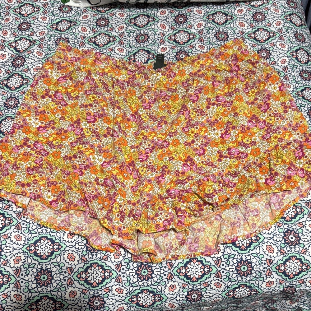 Wild fable Floral Women's Shorts size L